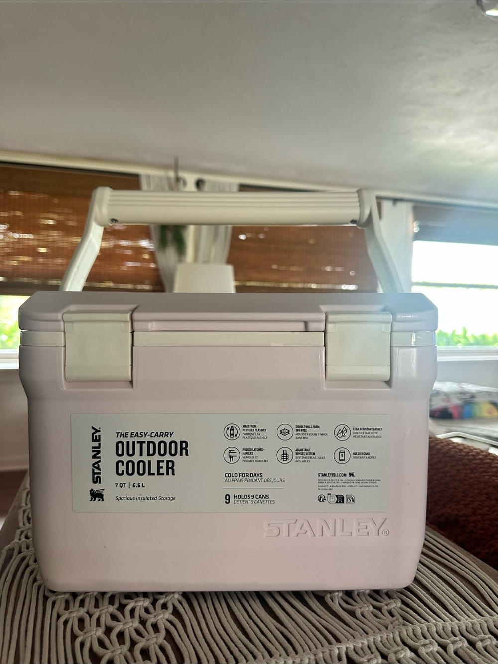 Stanley Light Pink 7QT Easy-Carry Outdoor Cooler